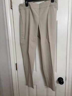 JM Collection Beige Cropped Ankle Pants